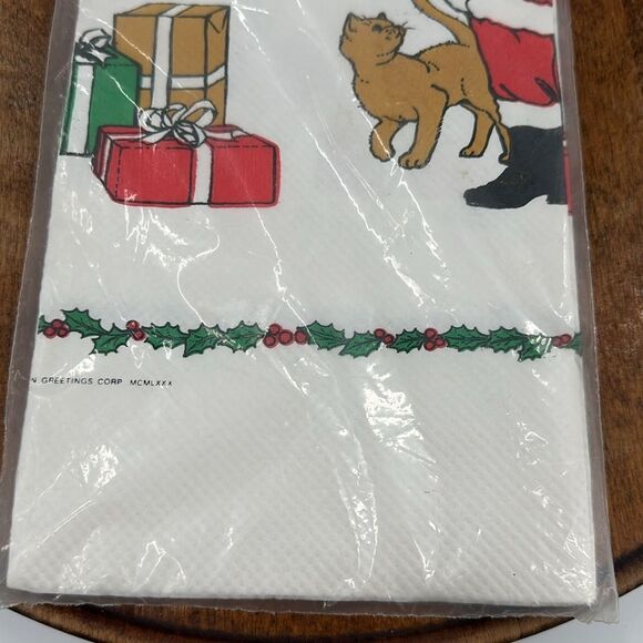Vintage Paper Tablecloths Lot of 2 Christmas Valentines Day - Picture 6 of 12